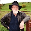 With Fading Memory, Terry Pratchett Revisits 'Carpet People'