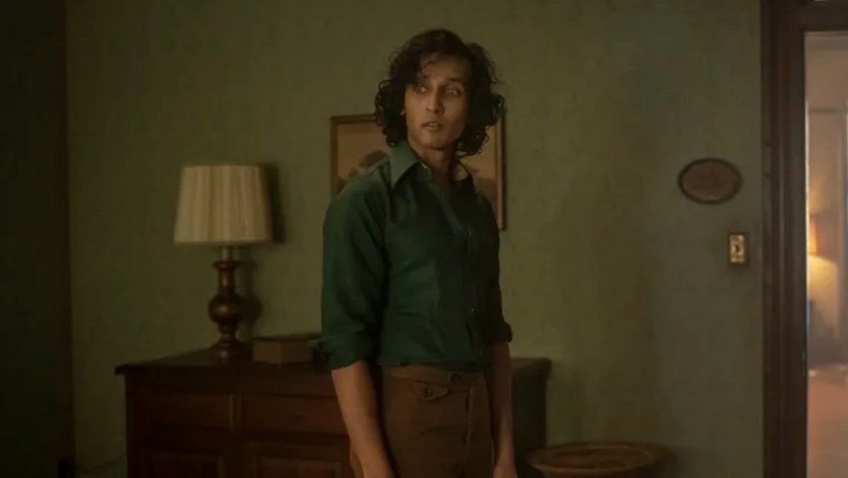 Armand (Assad Zaman) in the '70s flashback portions of Interview with the Vampire season two.